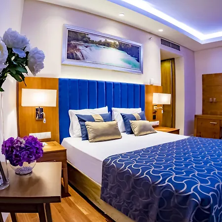 Liberty Lara Ośrodek wypoczynkowy 5*