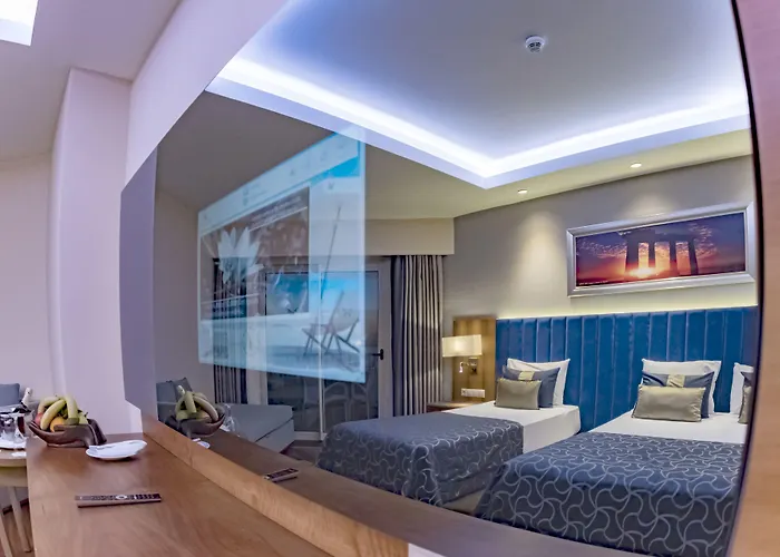 Liberty Lara 5* Antalya