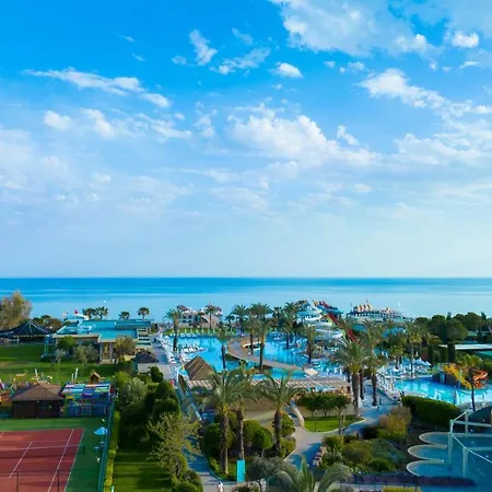 Liberty Lara Üdülőközpont Antalya