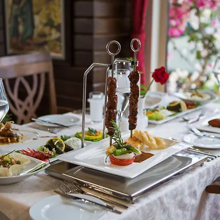 Liberty Lara Üdülőközpont 5*