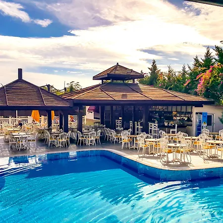 Liberty Lara Üdülőközpont 5*